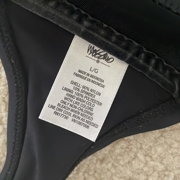 Women’s Bathing Suit Top, Size Large, Excellent Condition! - Picture 3 of 4